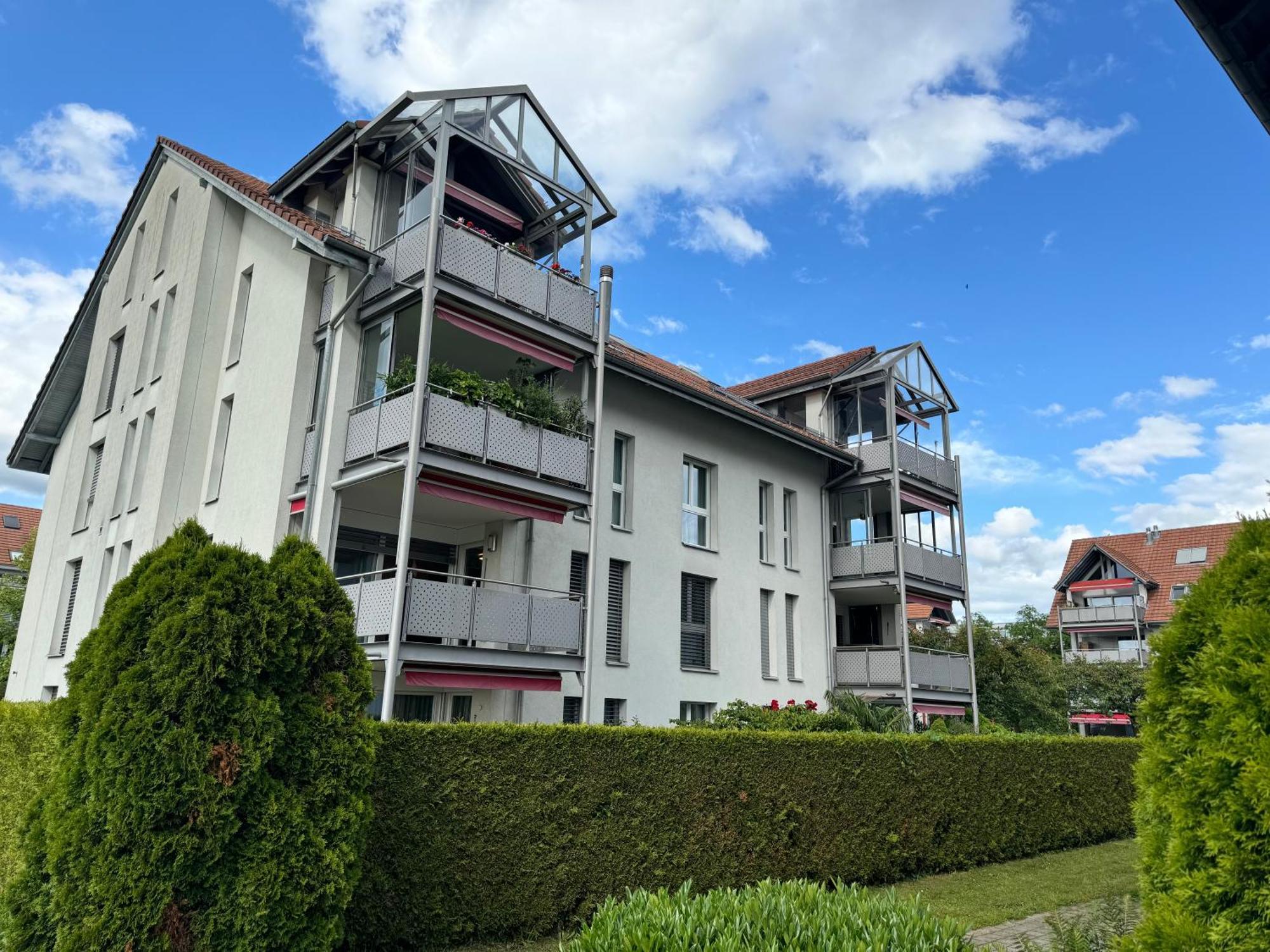 Vk - R - Zuerich Airport - Luxury - Home Stay - Raetschengaessli - Клотен Екстериор снимка